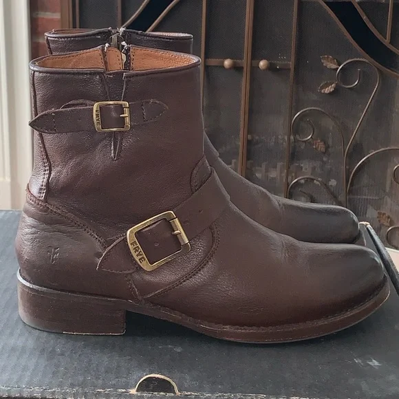 GUC Frye Boots Frye | Shoes | Guc Frye Vicky Engineer In Black Leather  main image 3
